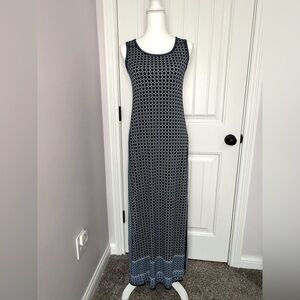 Max Studio Navy Blue and White Sleeveless Sheath Maxi Dress